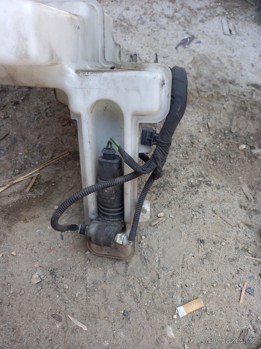 Vw passat b6 nadobka - 2