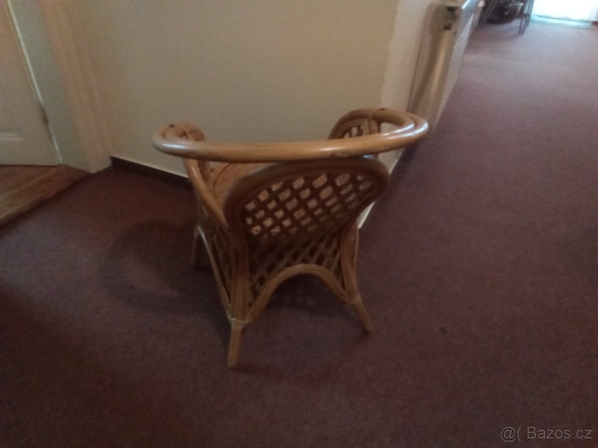 Proutěné křeslo - 2