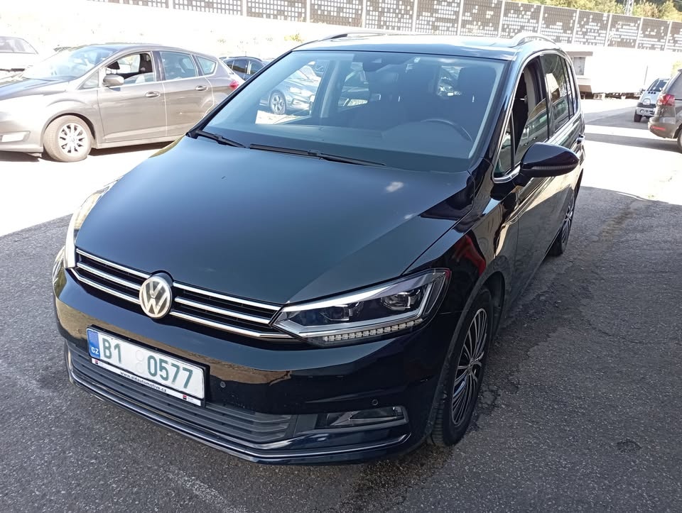 VW TOURAN/2.0 TDI/HIGHLINE/7MÍST/TAŽNÉ - 2