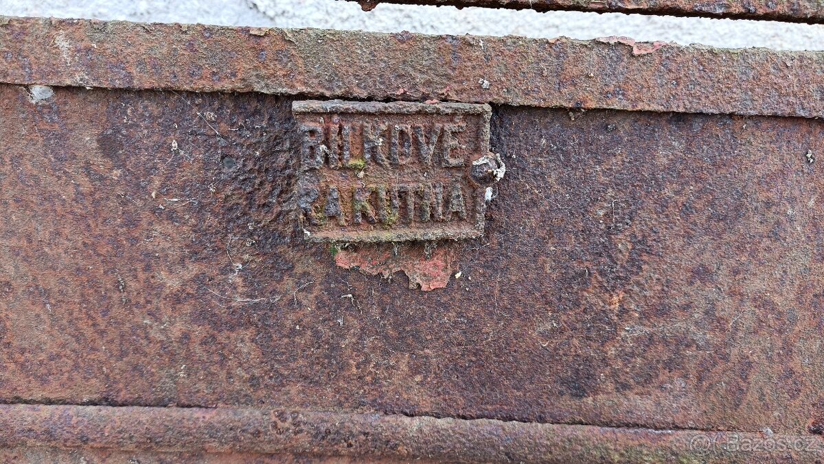 Kovaná vrata na renovaci - 2