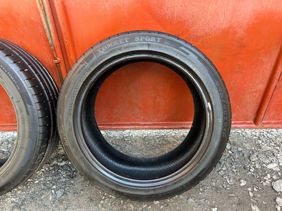 Prodám gumy 245/45/18 - 2