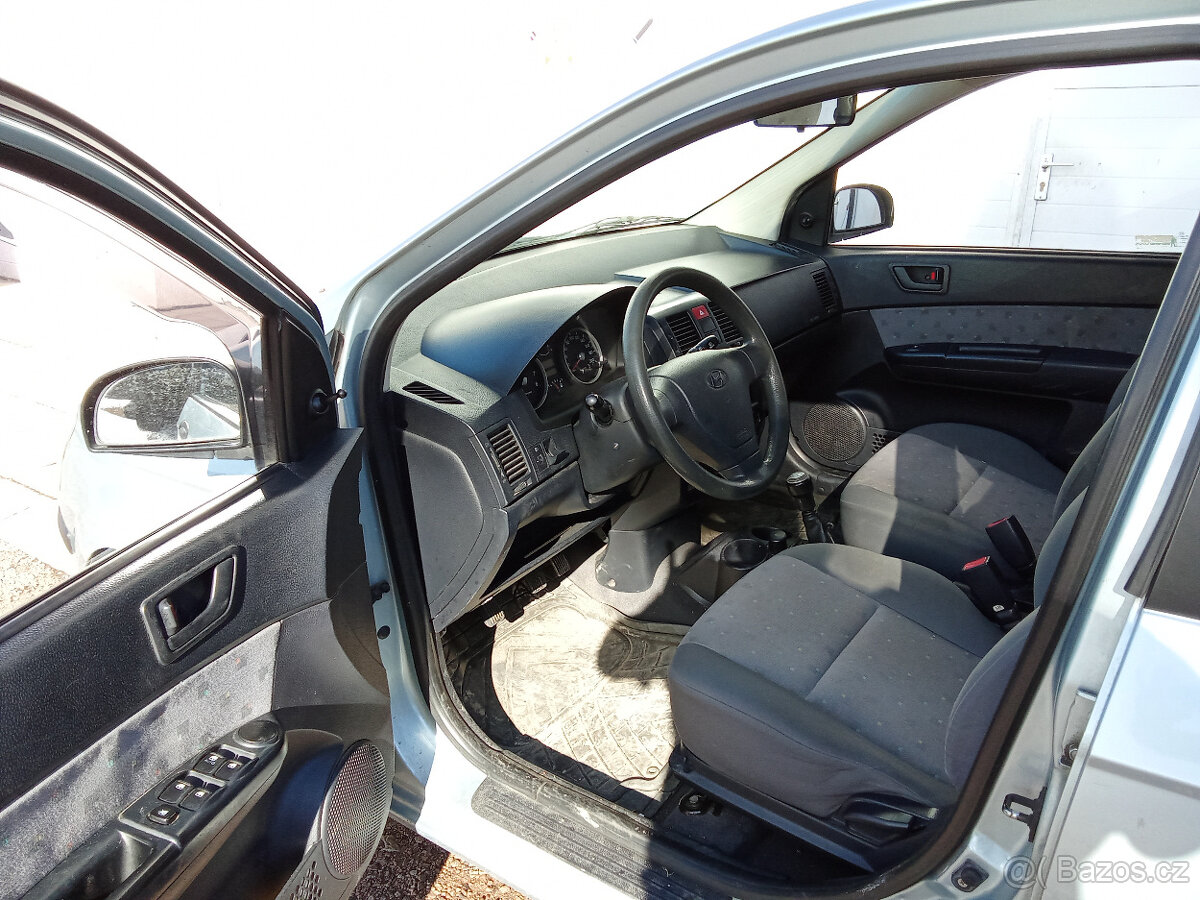 Hyundai Getz 1,1 - náhradní díly - 2