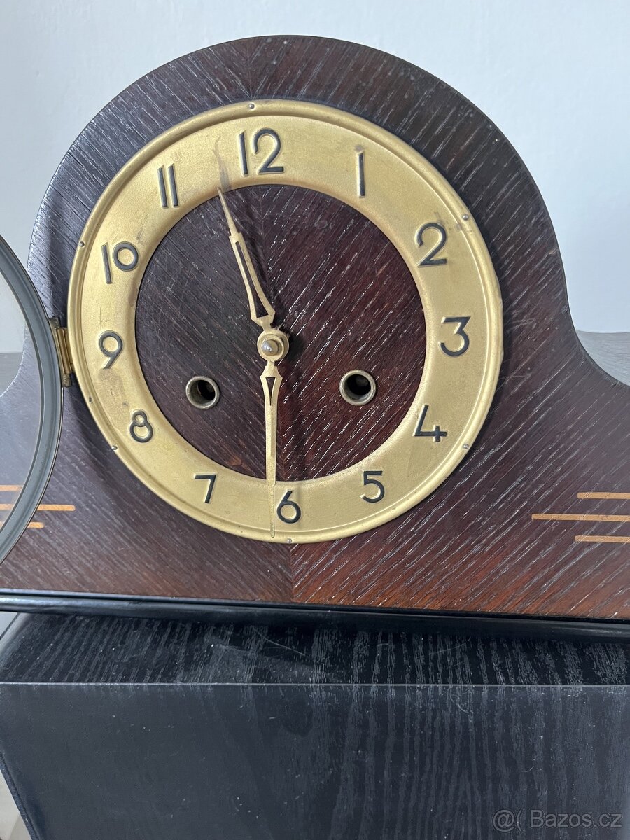 Staré stolní hodiny - 2