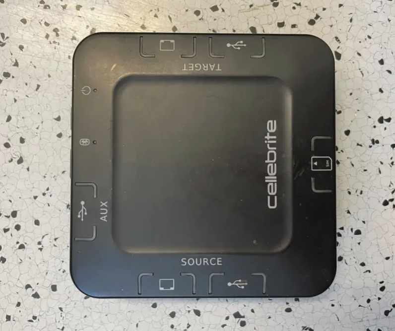 Cellebrite Desktop data transfer UME-36Pro,funkční - 2