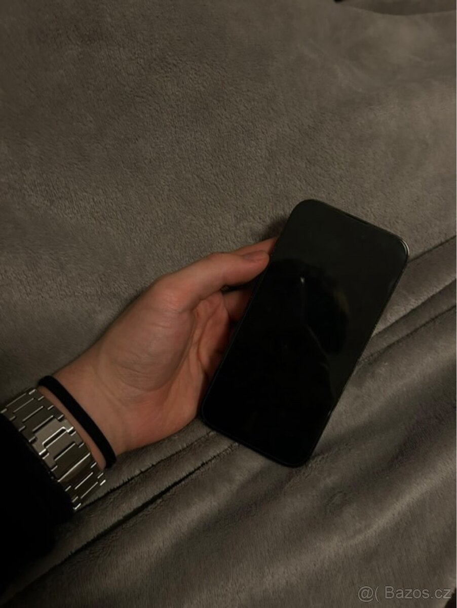 IPHONE 14 PRO TOP STAV - 2