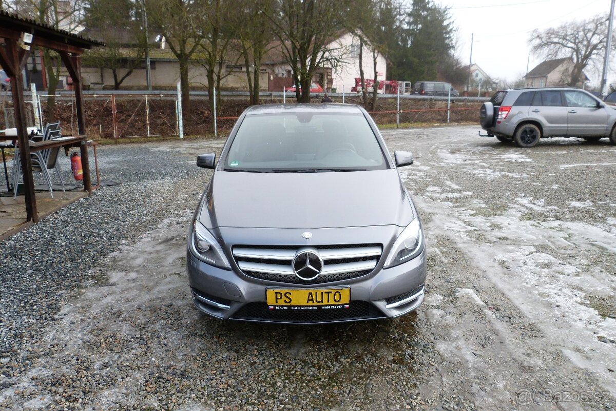 Mercedes B 180 1.6i - 2