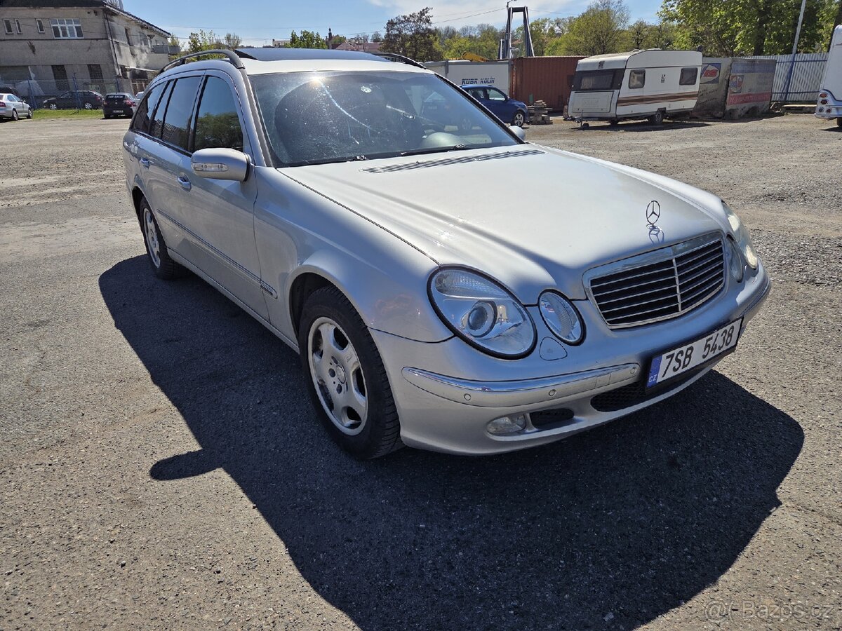 Mercedes E 270CDI - 2