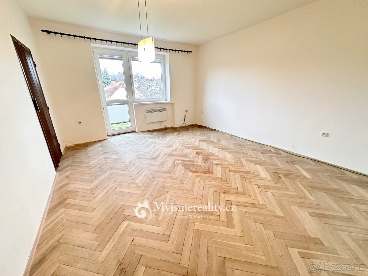 Prodej bytu 3+1 73 m2, užitná plocha 95 m2 + pozemek/zahrada - 2