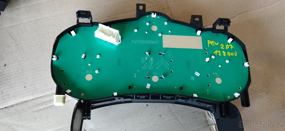 Přístrojová deska Peugeot 207 - 2