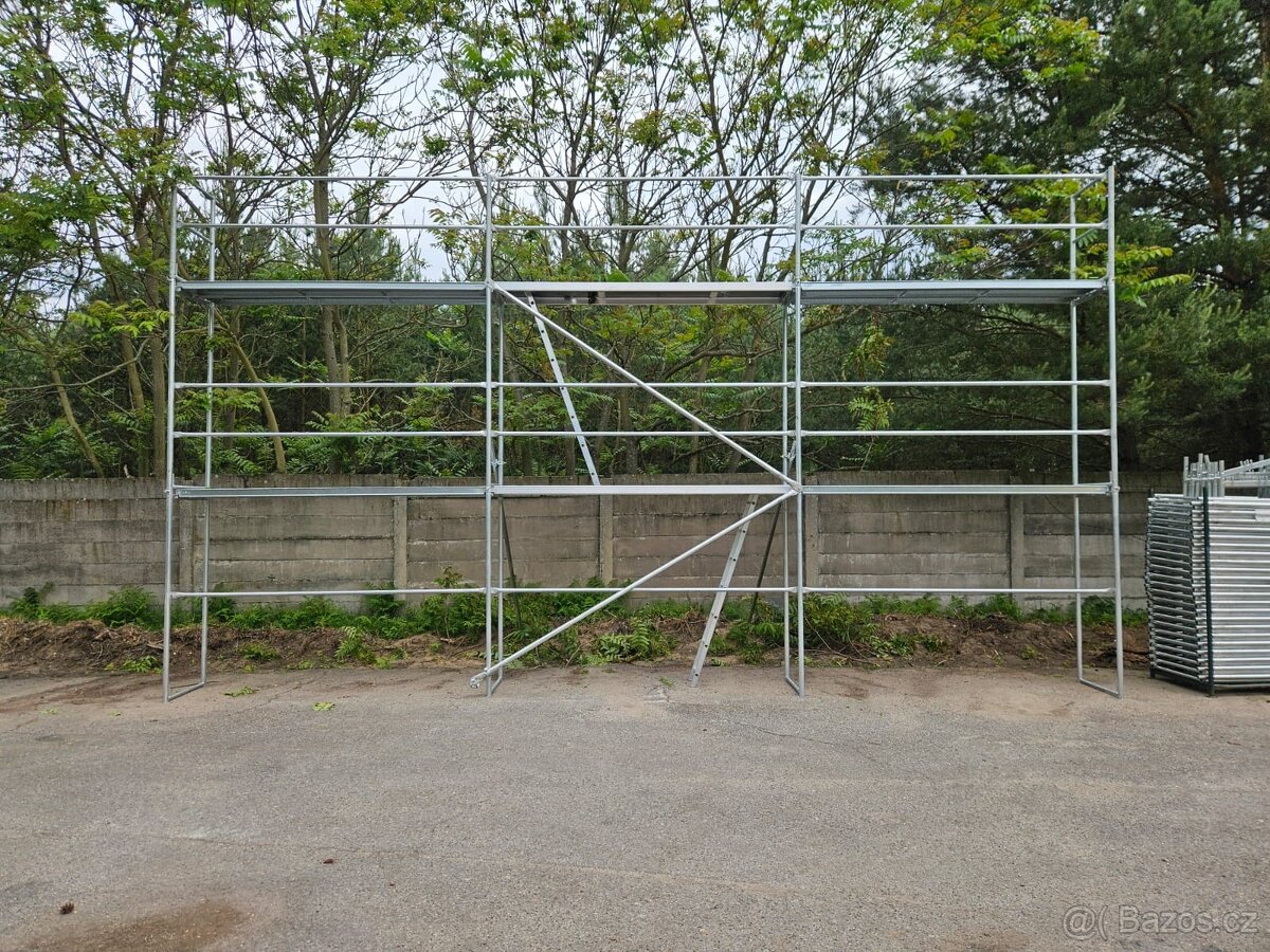Fasádní lešení 54 m² - 2