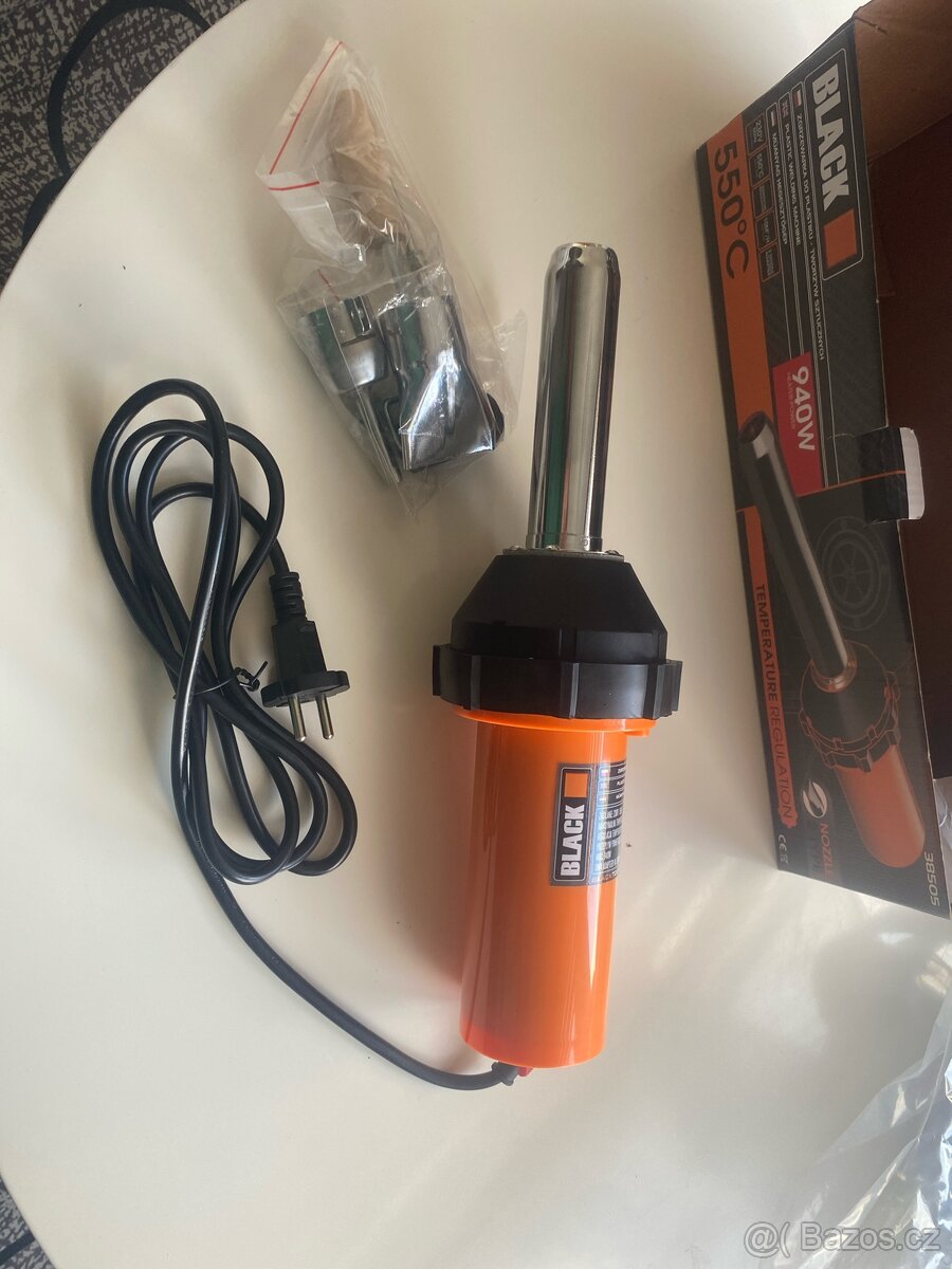 Horkovzdušná svářečka na plastové fólie nárazníky atd - 2