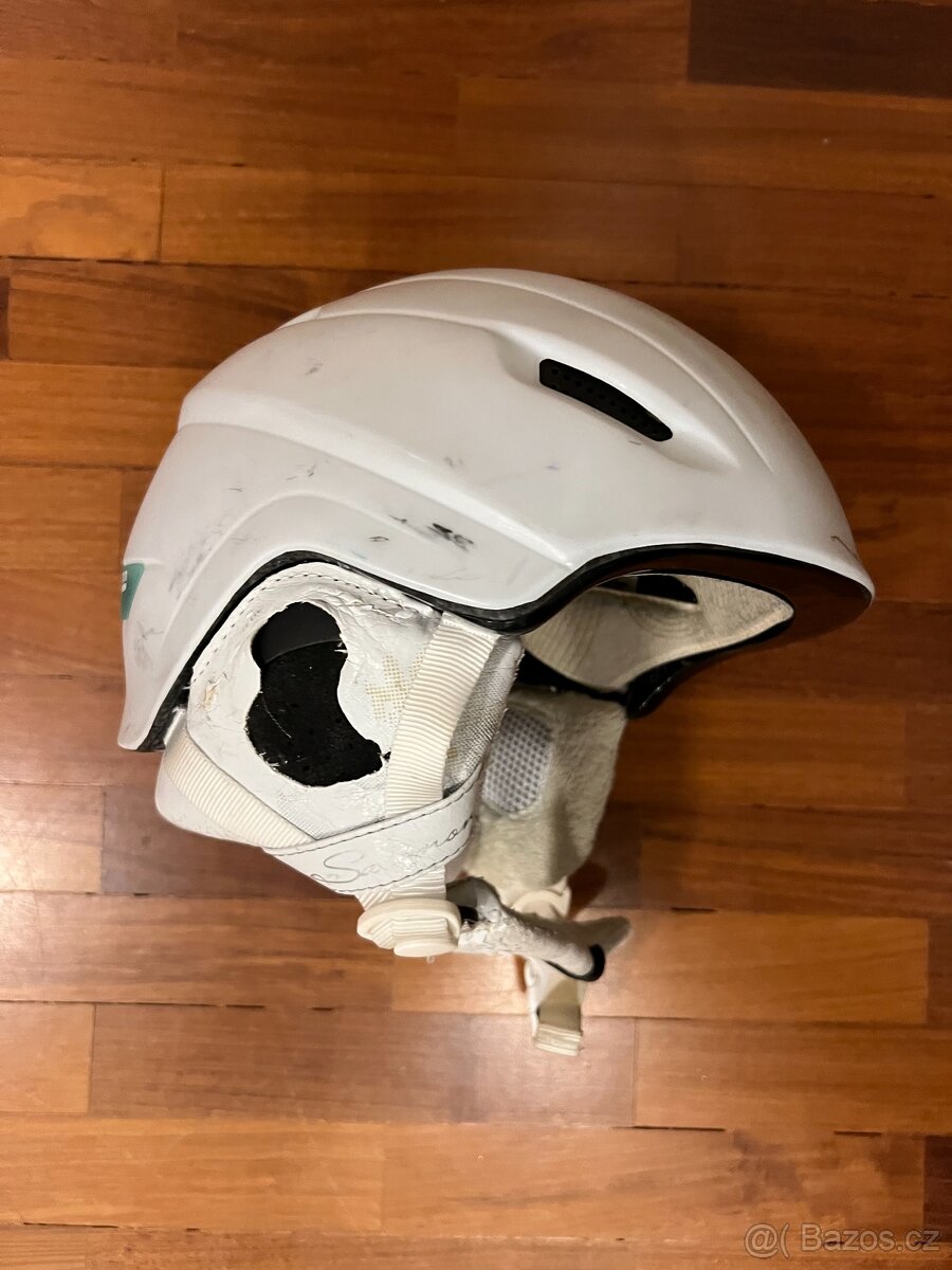 Lyžařská helma Salomon - dámská - 2