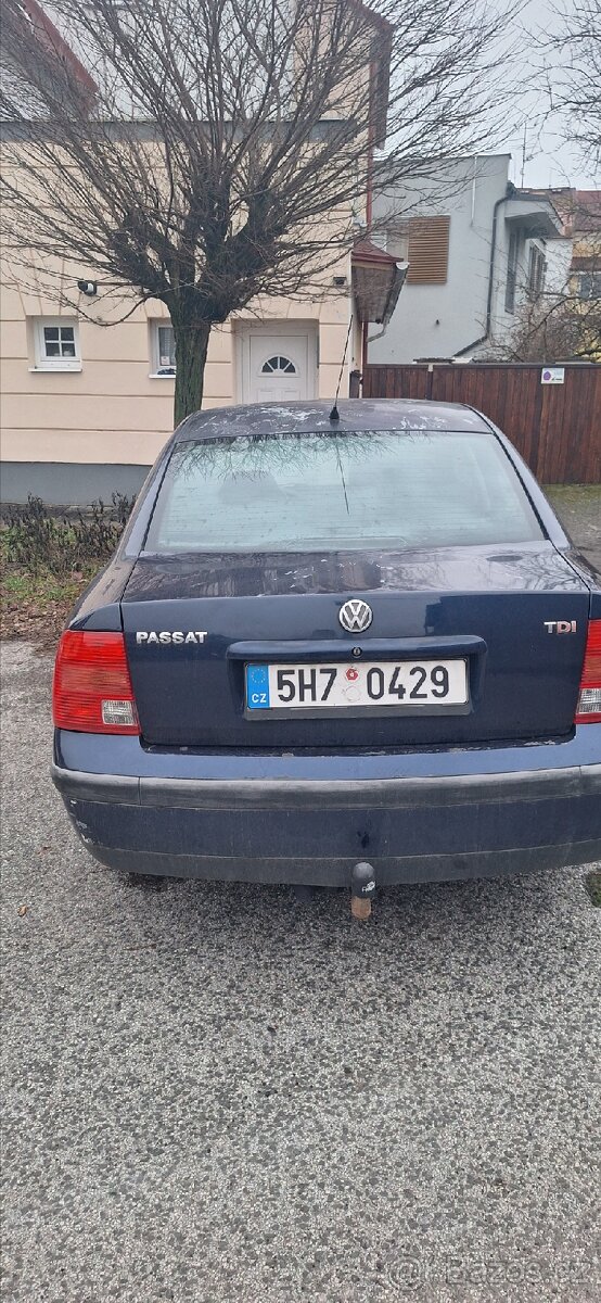 Volkswagen Passat na náhradní díly - 2