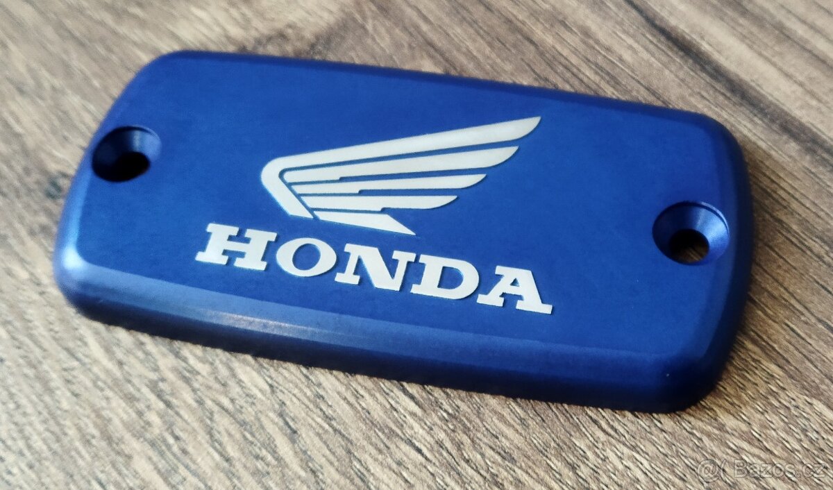 prodám víčko brzdové kapaliny - 2