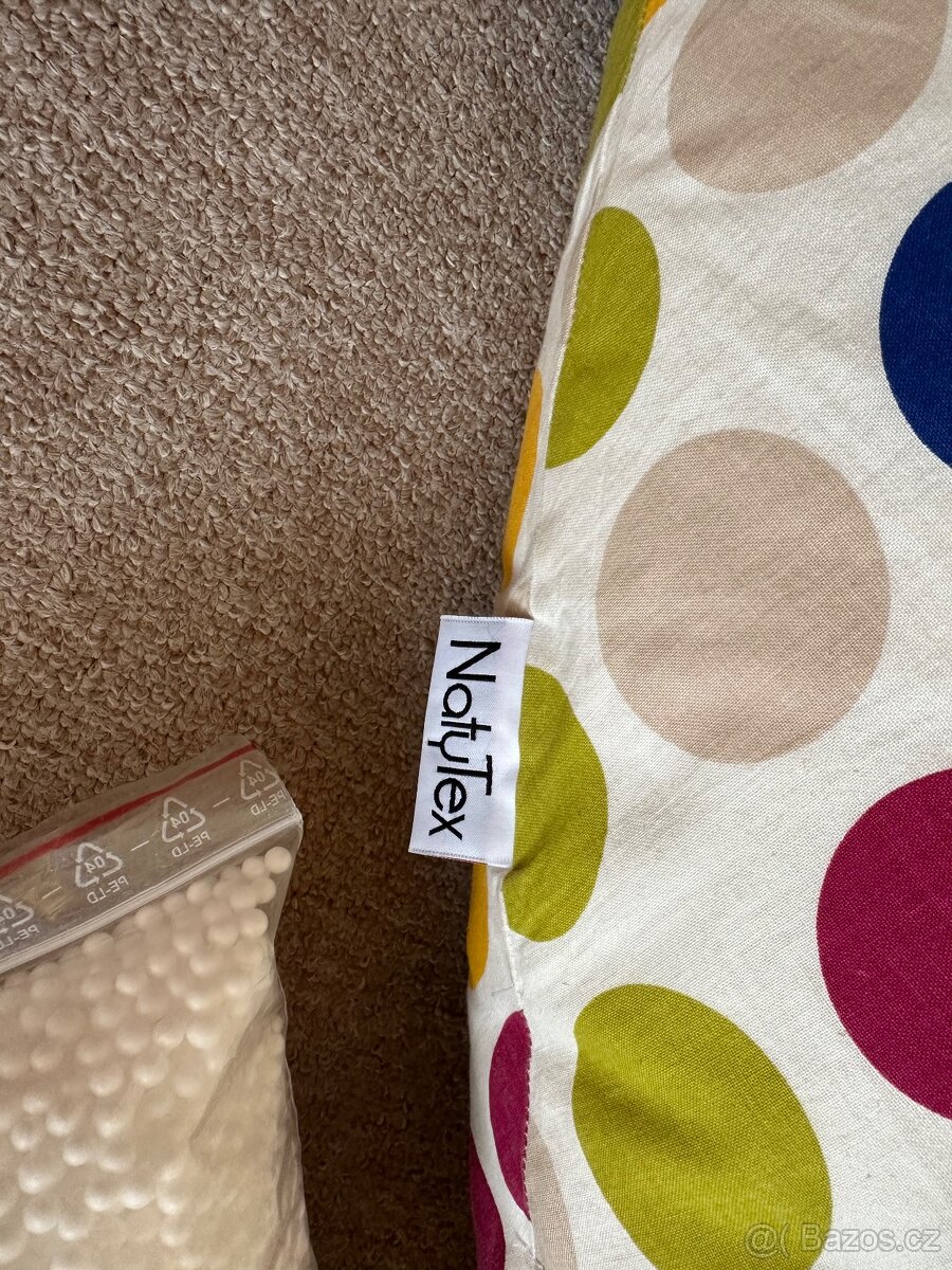 Kojící polštář - 2