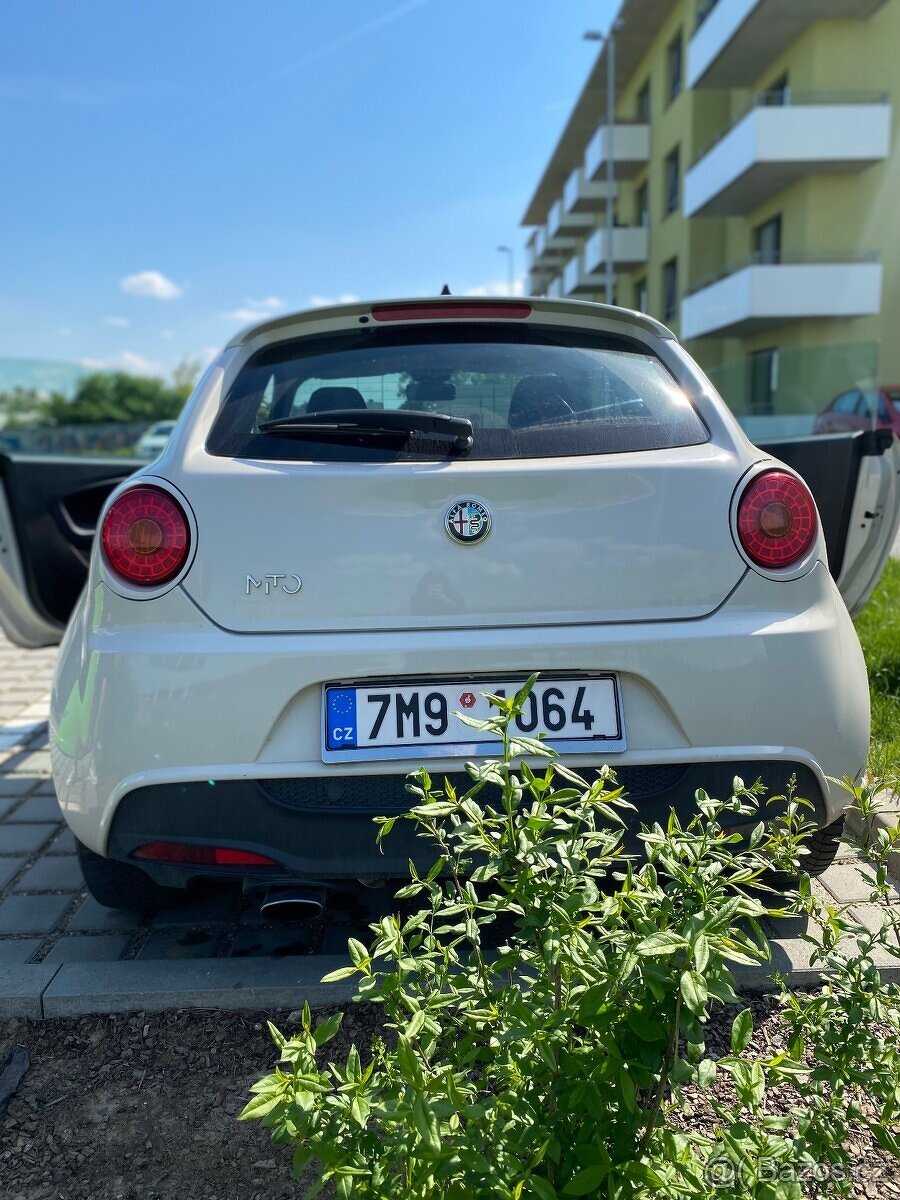 Prodám Alfa Romeo MiTo – 1.4 benzín (2011) - NOVÁ STK - 2