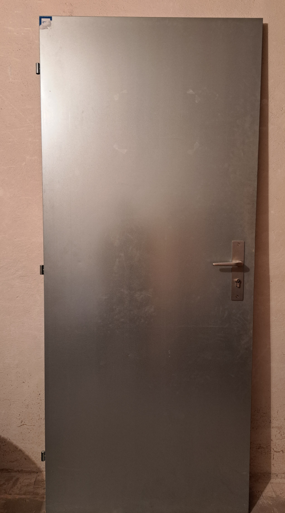 bezpečnostní dveře a zámek - 2