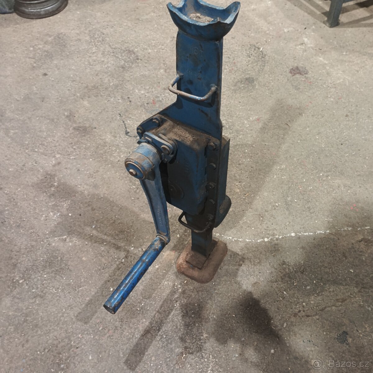 Prodám hřebenový zvedak - 2