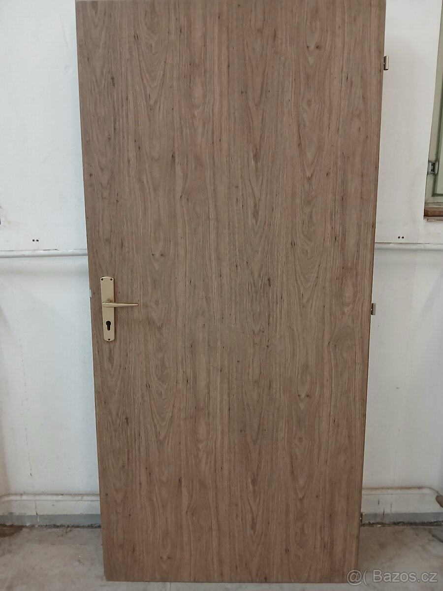 Interierové dveře 90 L dub + zárubně - 2