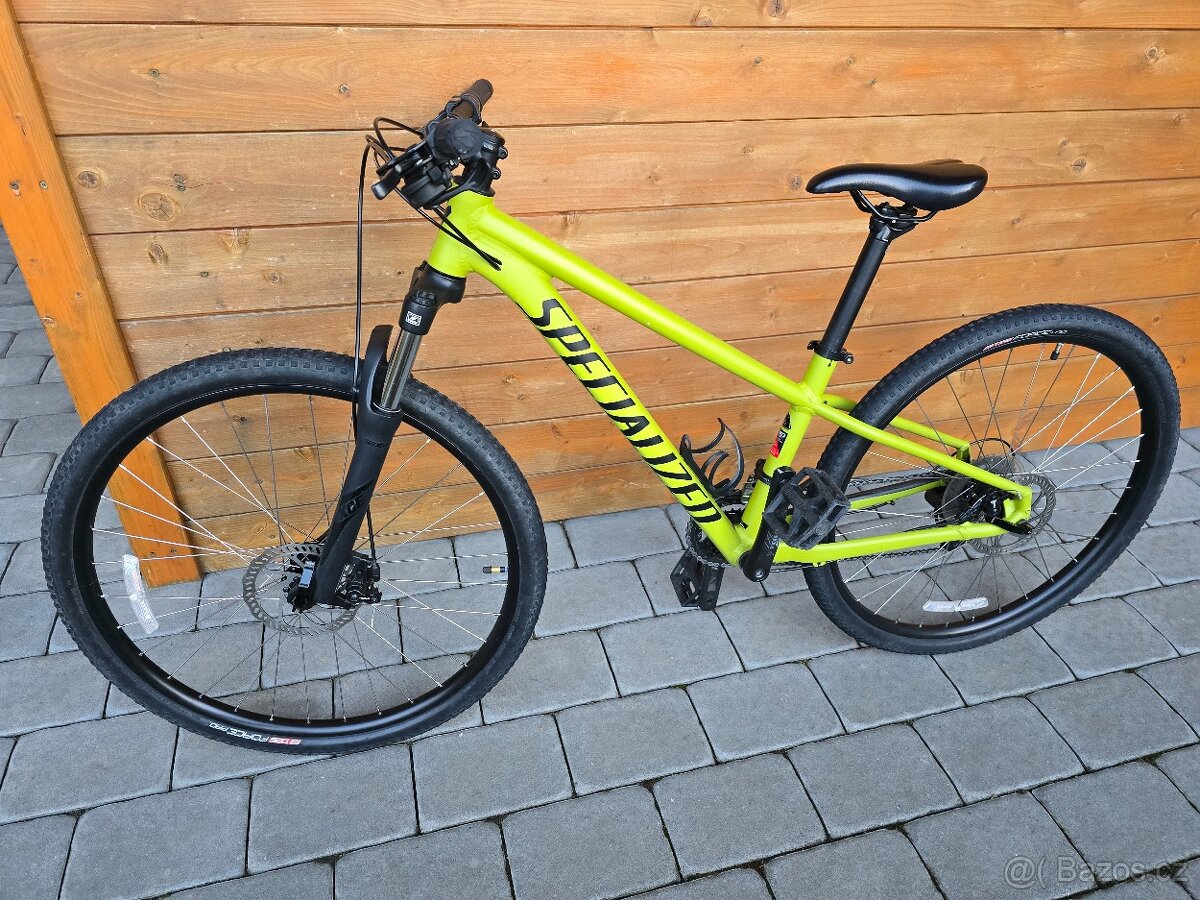 Prodám kolo Specialized Rockhopper - 2