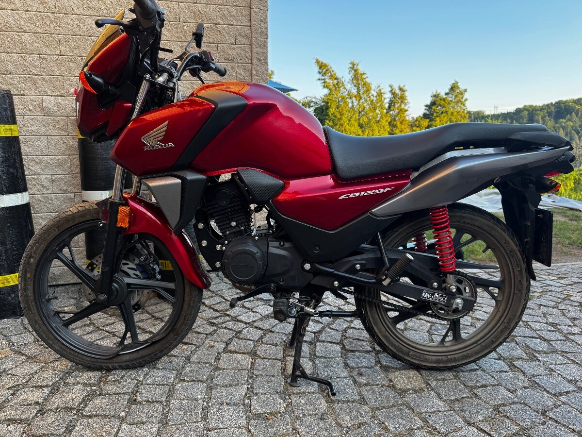 Honda CB 125 F - 2