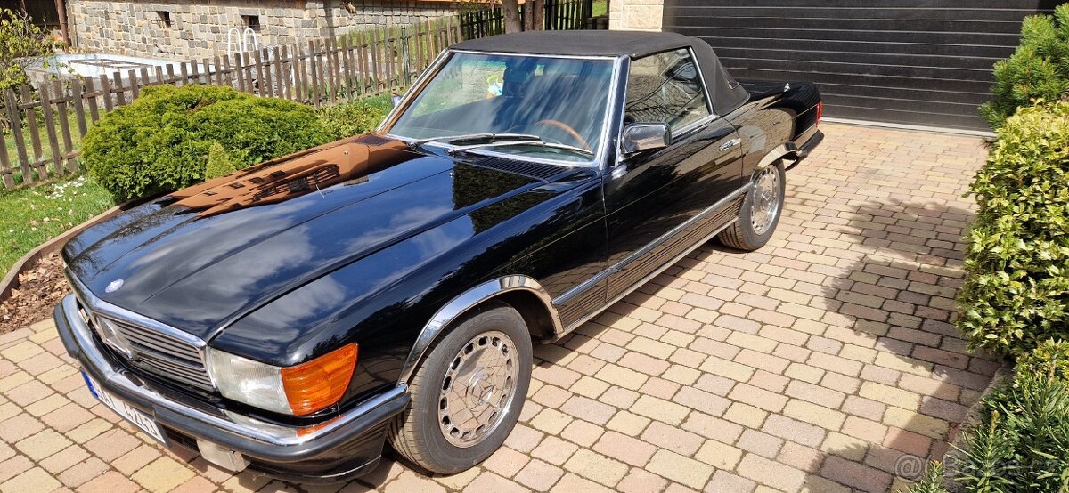 Mercedes r107 - 2
