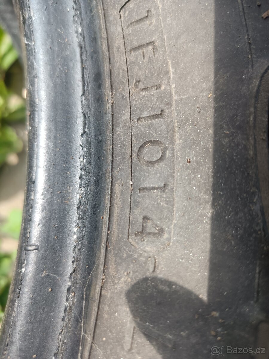 Pneu 245/75 16 - 2