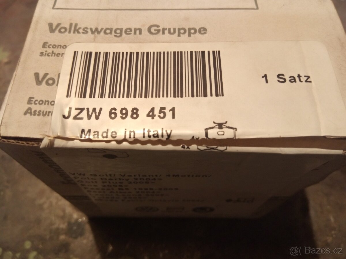 přední brzdové destičky na VW T5 - 2