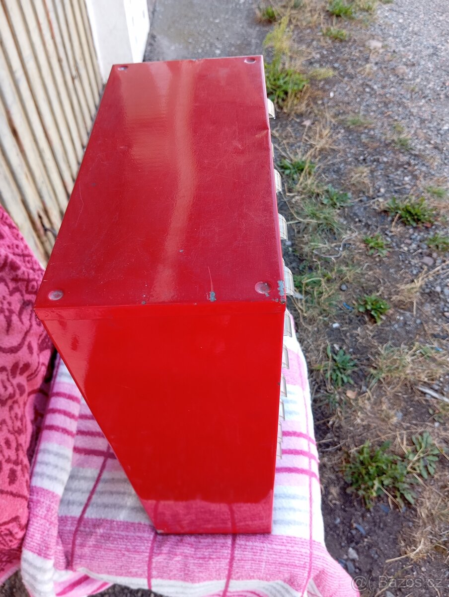 Pořadač, organizér na šroubky - 2
