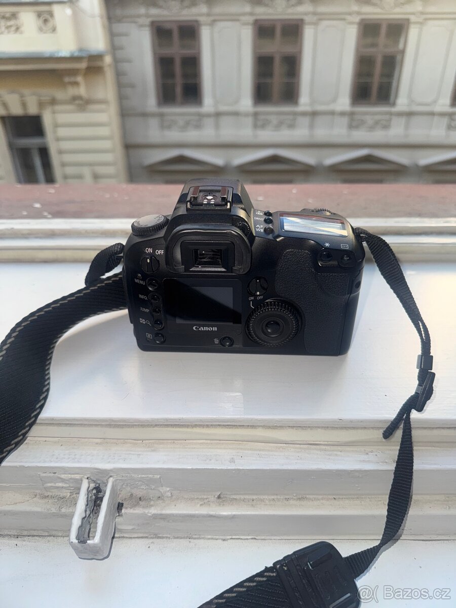 Canon EOS D60 - 2
