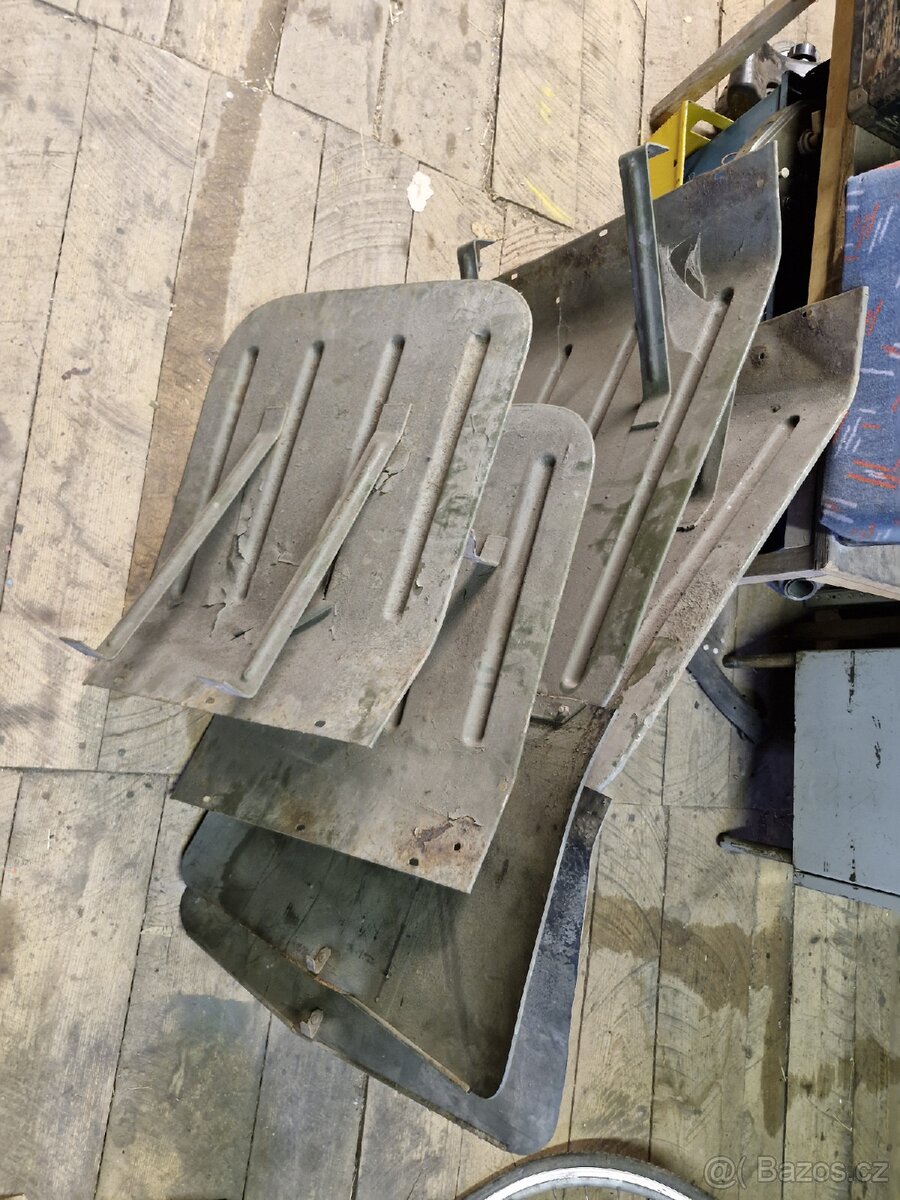 Zadní blatníky v3s - 2