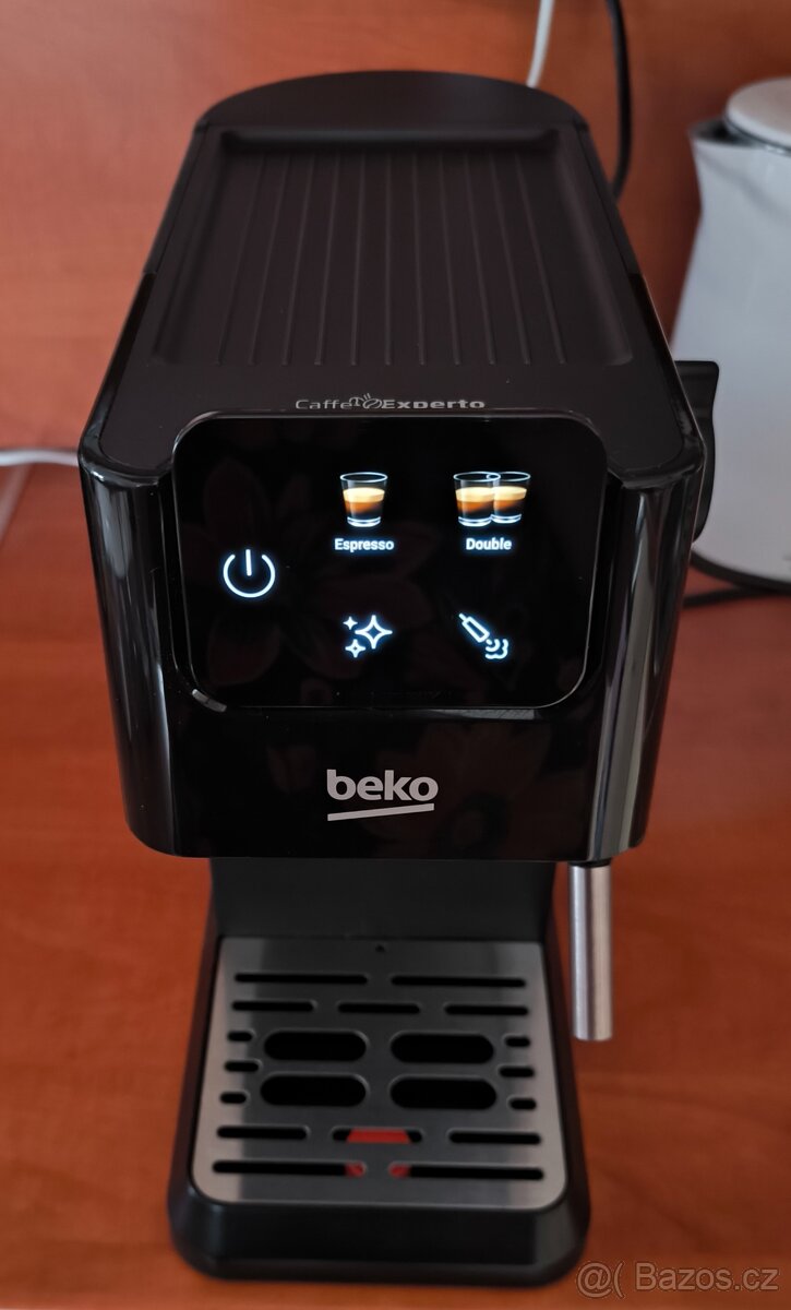 Pákový kávovar Beko - 2