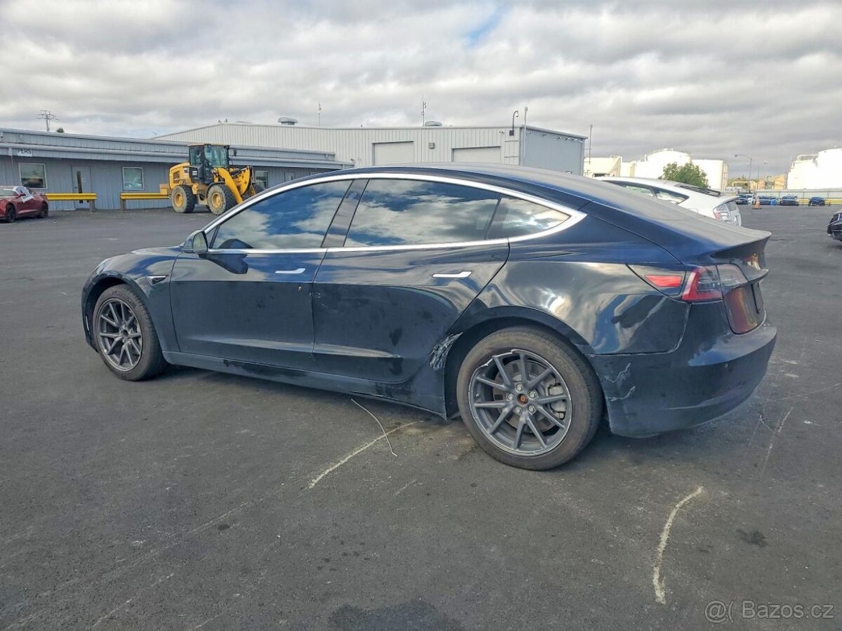 Tesla Model 3 2019 - 2