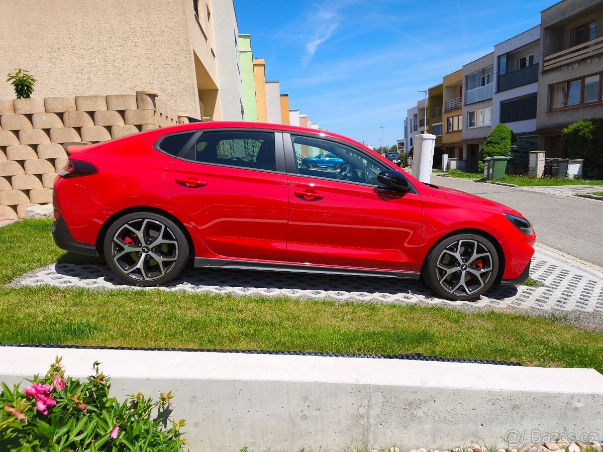 Hyundai i30N 2.0 T-GDi Fastback - 2