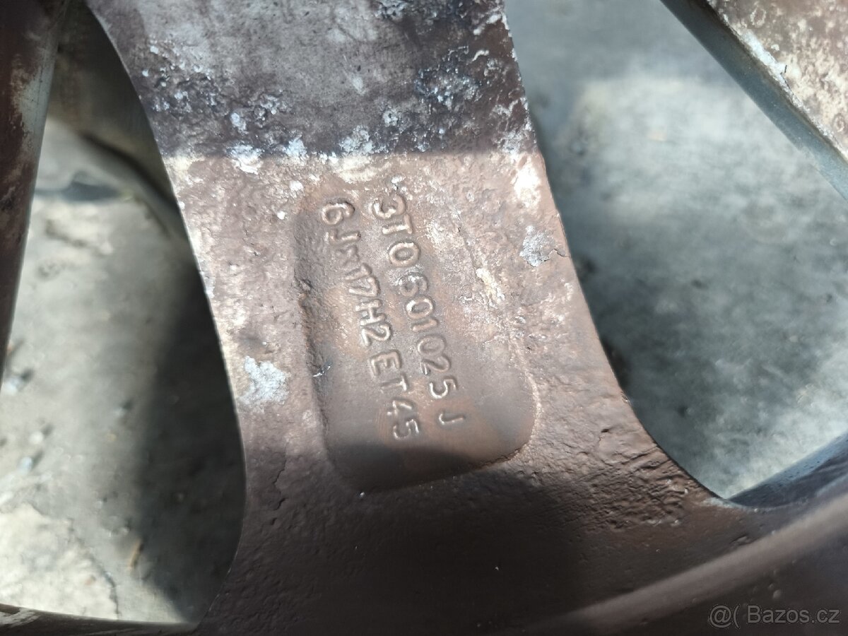 Prodám 3ks ALU kola 17, 5x112 - 2