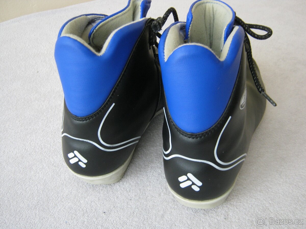 Pánské boty na běžky TECNO PRO vel.40, stélka 25,5cm - 2