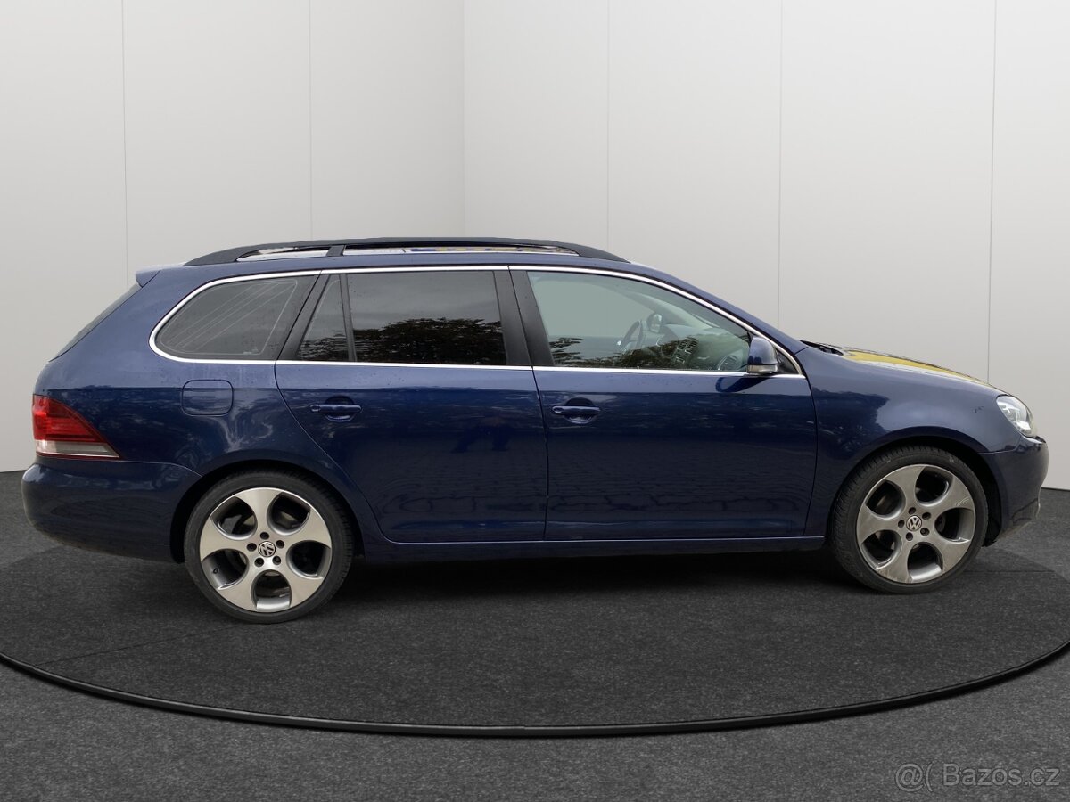 Golf VI kombi 1.6 TDI 77 kW, 2011 – xenony, výhřev, STK 1/27 - 2