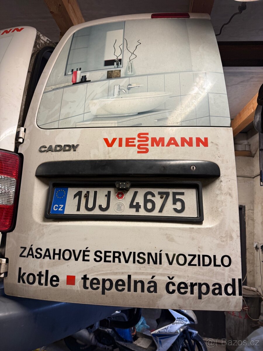 Zadní dveře vw Caddy mk3 - 2