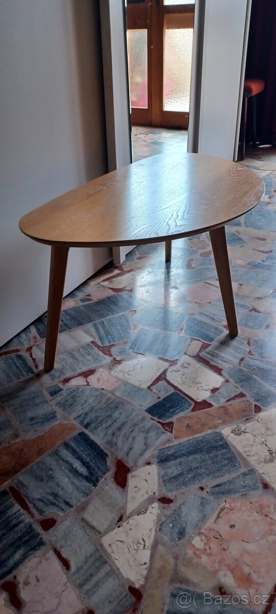 Stolek květinový, odkládací, konferenční - 2