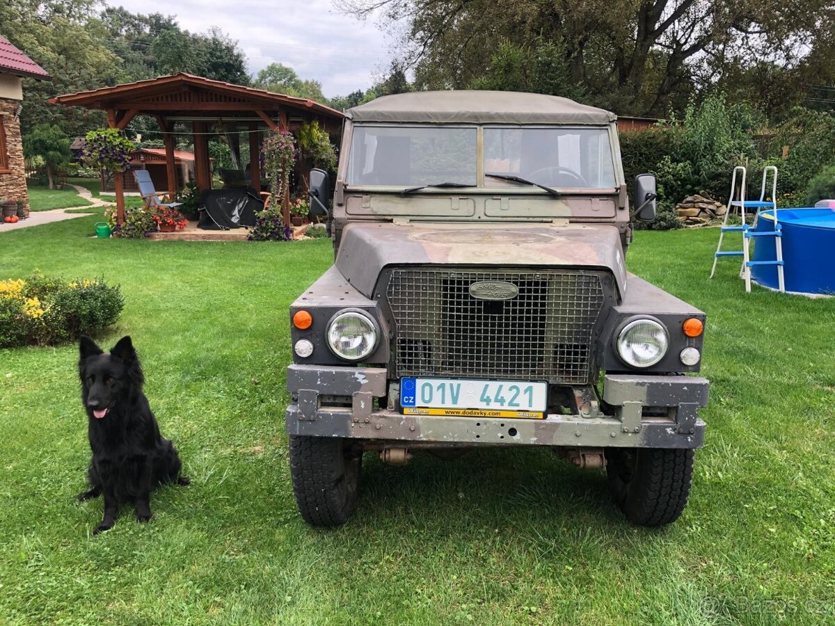 Vojenské pohraniční vozidlo - 2