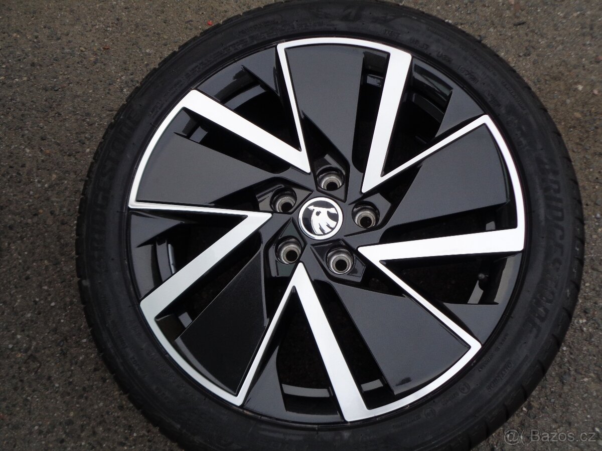 škoda Octavia IV originál nová 18 alu kola 5x112 - 2