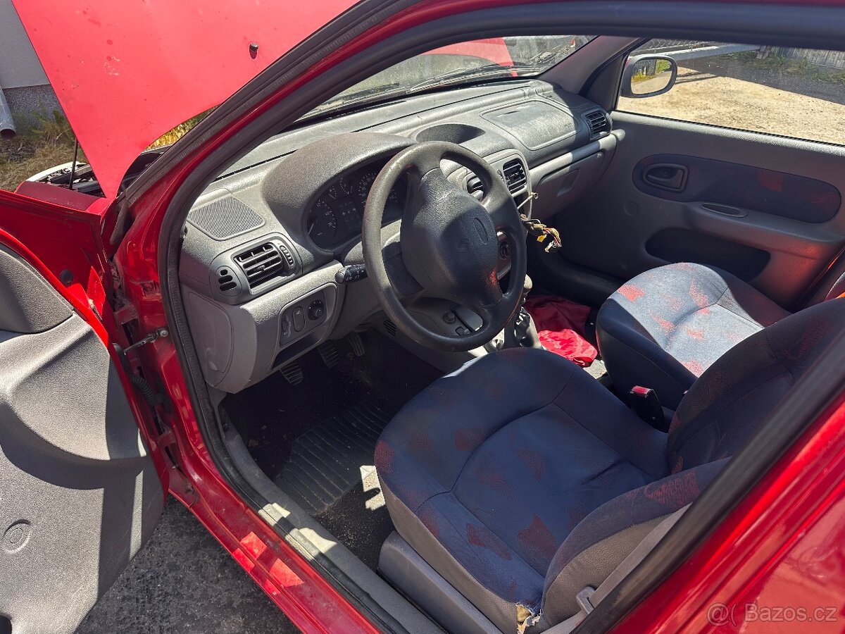 Renault Thalia 2001 1.4i - 2