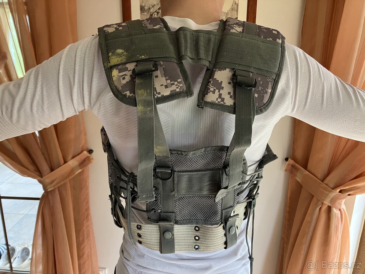 Taktická vesta - 2