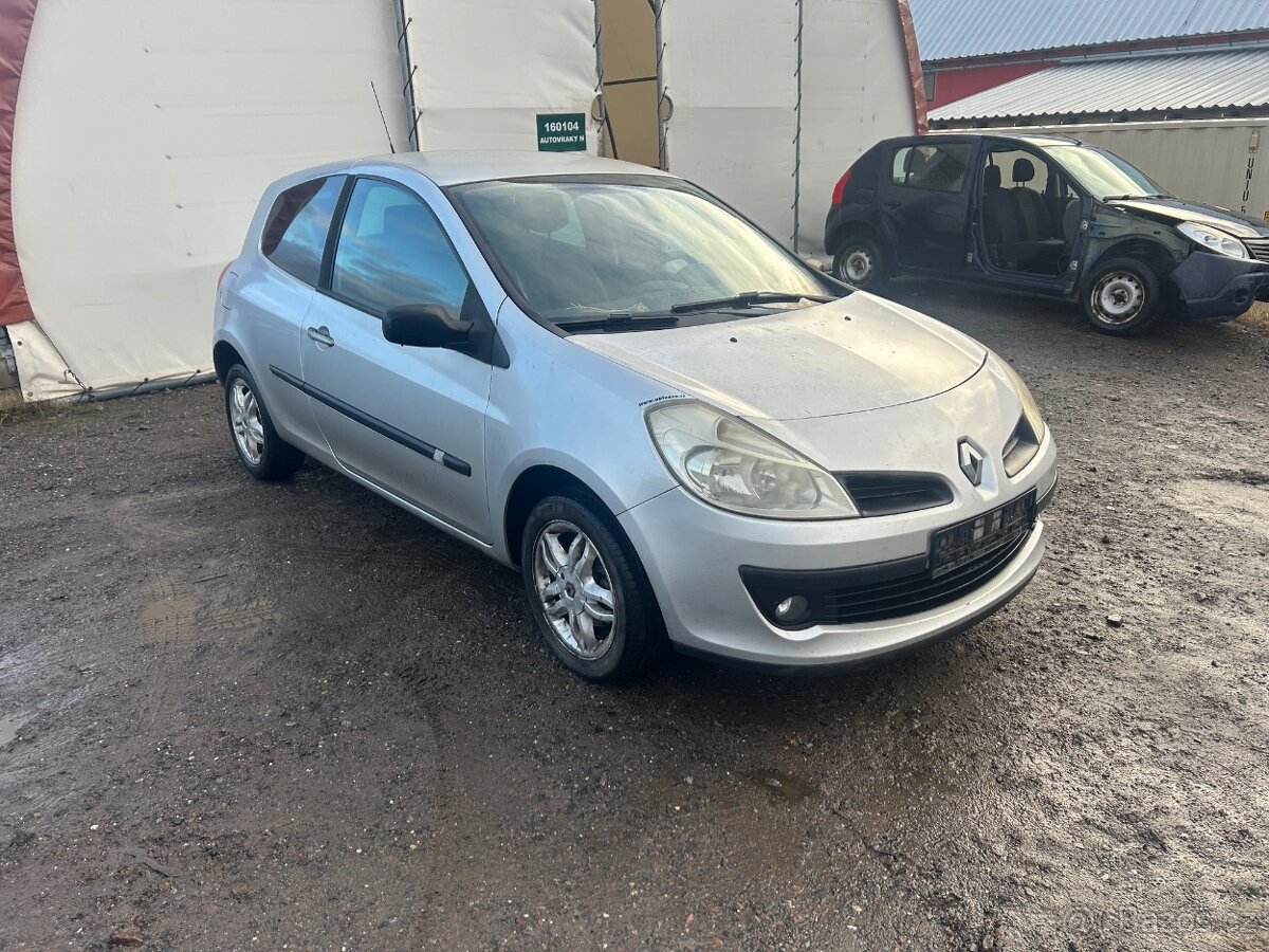 Renault Clio III 1,2 55KW D47D7 r.2007 prodám díly - 2
