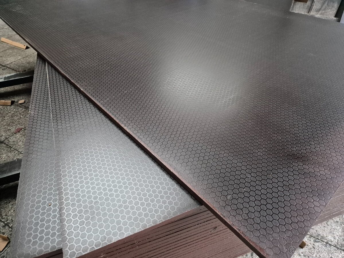 Voděodolná překližka 15mm - 2