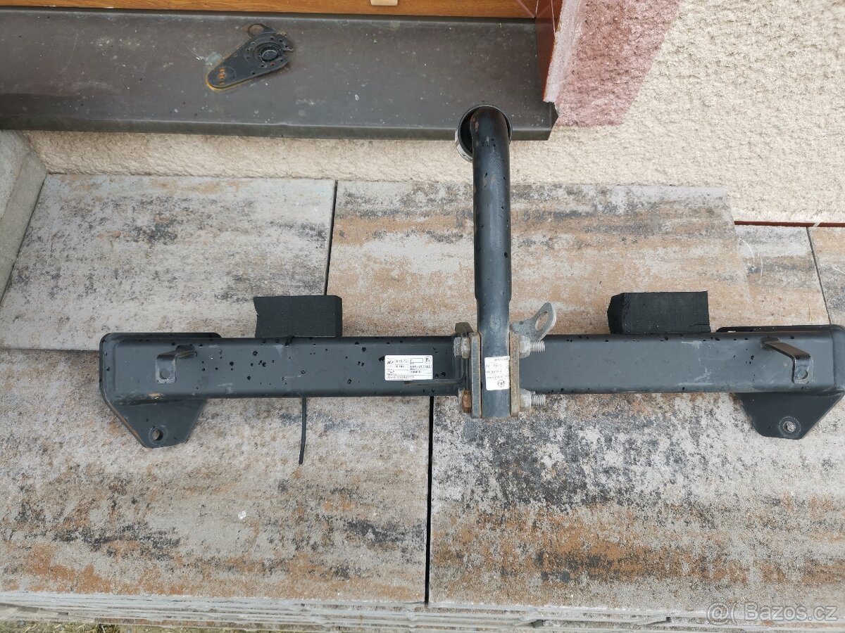 Prodám tažné zařízení na ssangyong rexton - 2