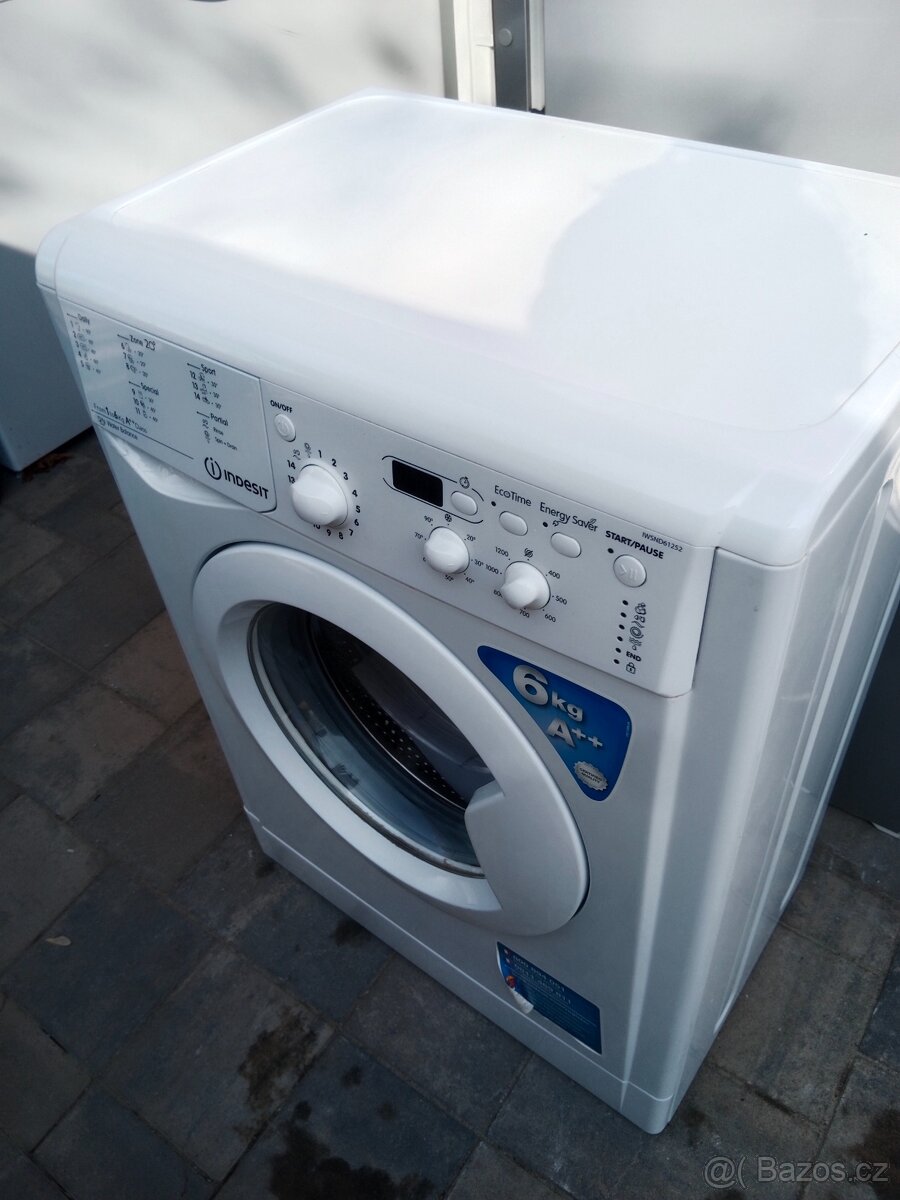 Automaticka pracka Indesit na 5kg - 2