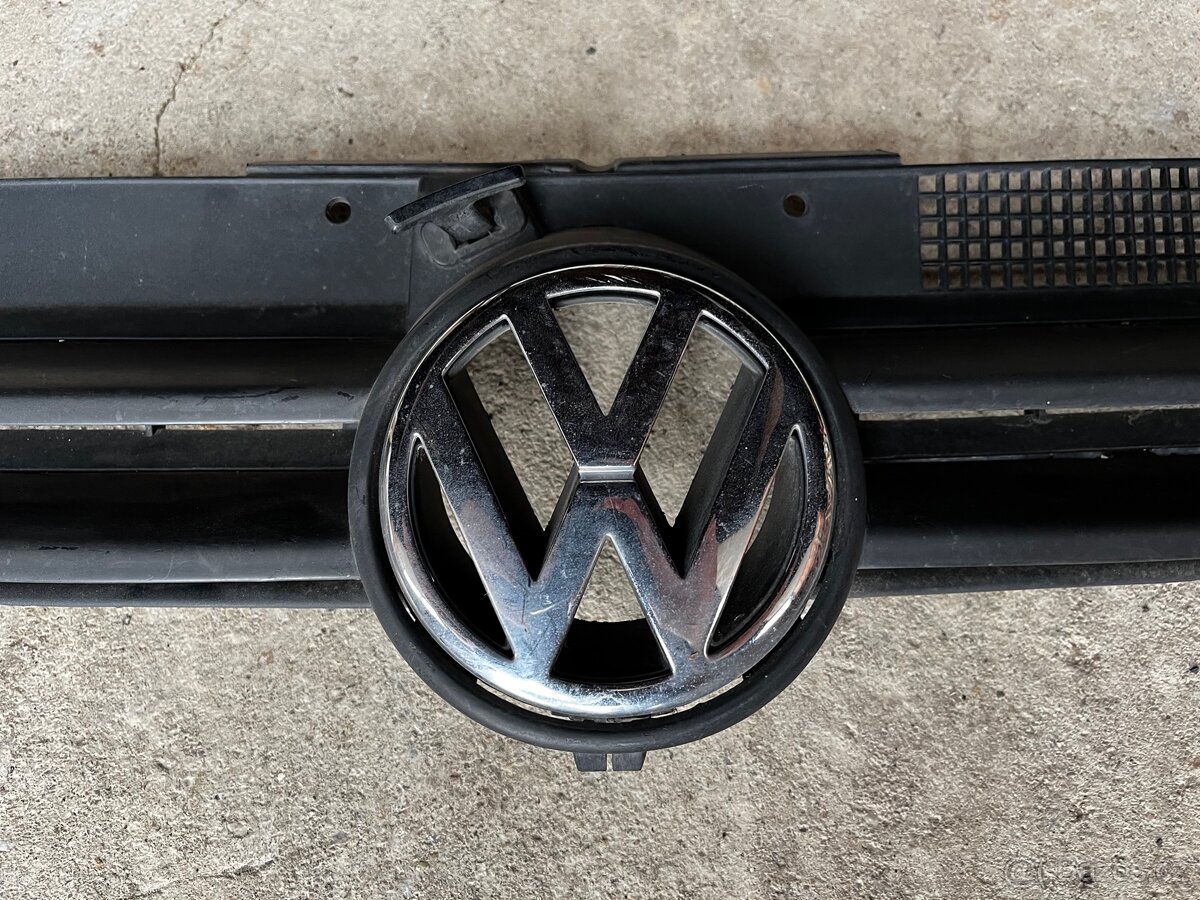 Maska VW Golf 4 - 2