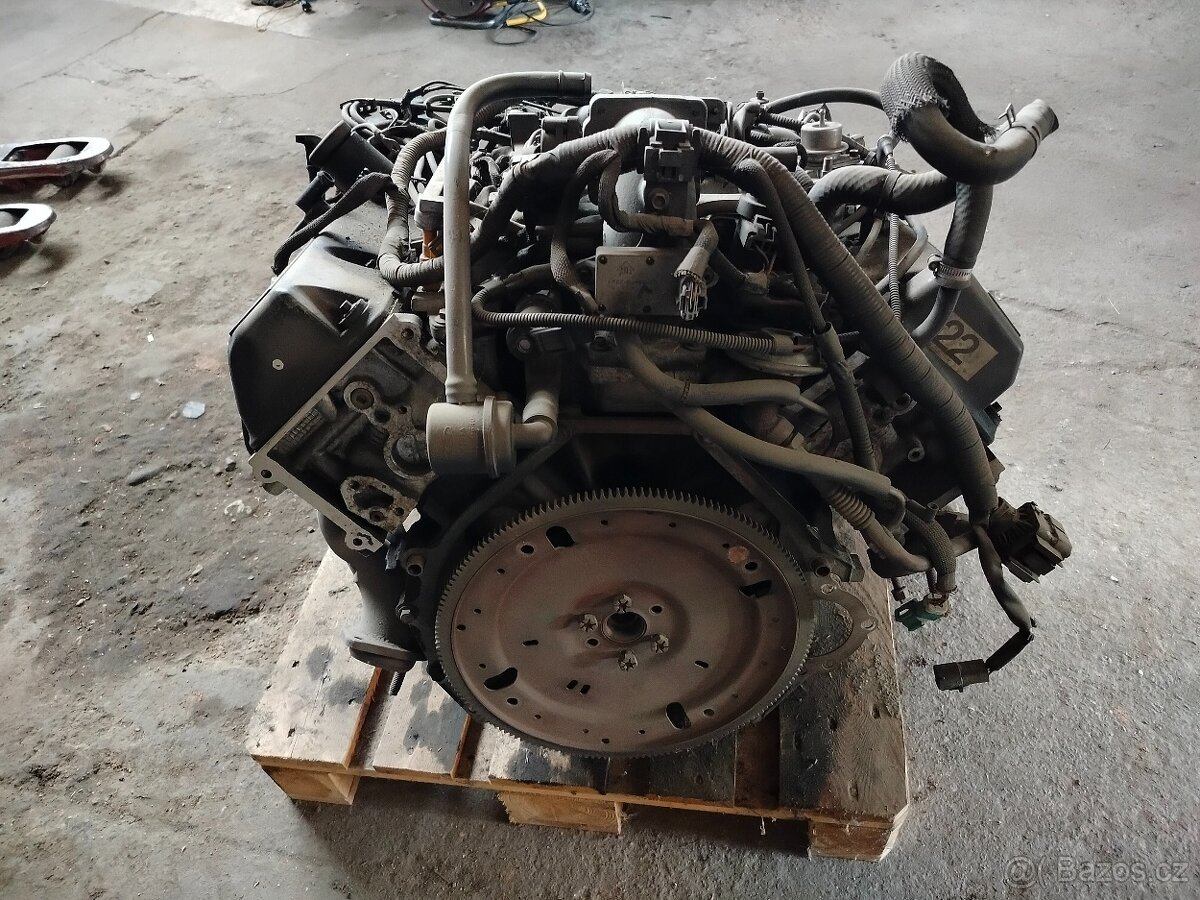 Ford V8 motor 4.6 l mustang, lincoln - 2