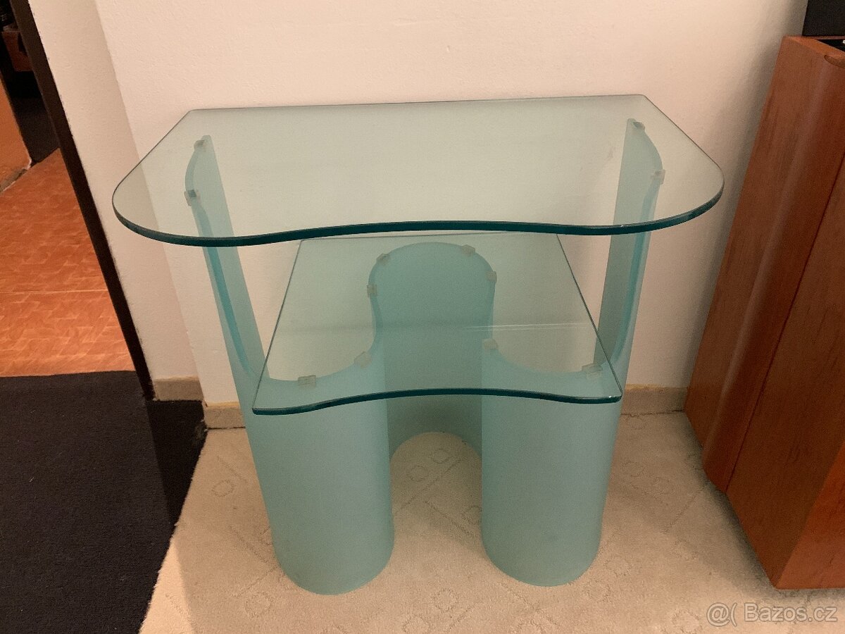 Designovaný stolek For Example - 2